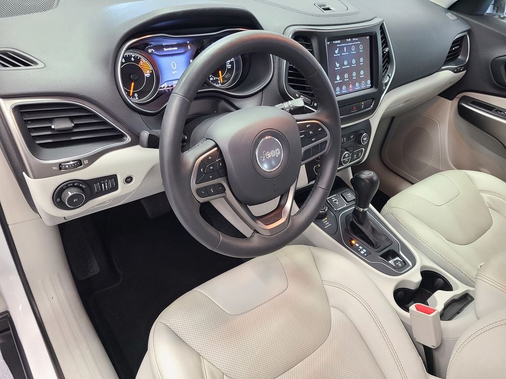 2022 Jeep Cherokee Latitude Lux