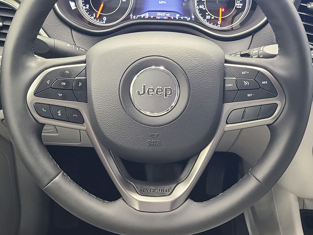 2022 Jeep Cherokee Latitude Lux