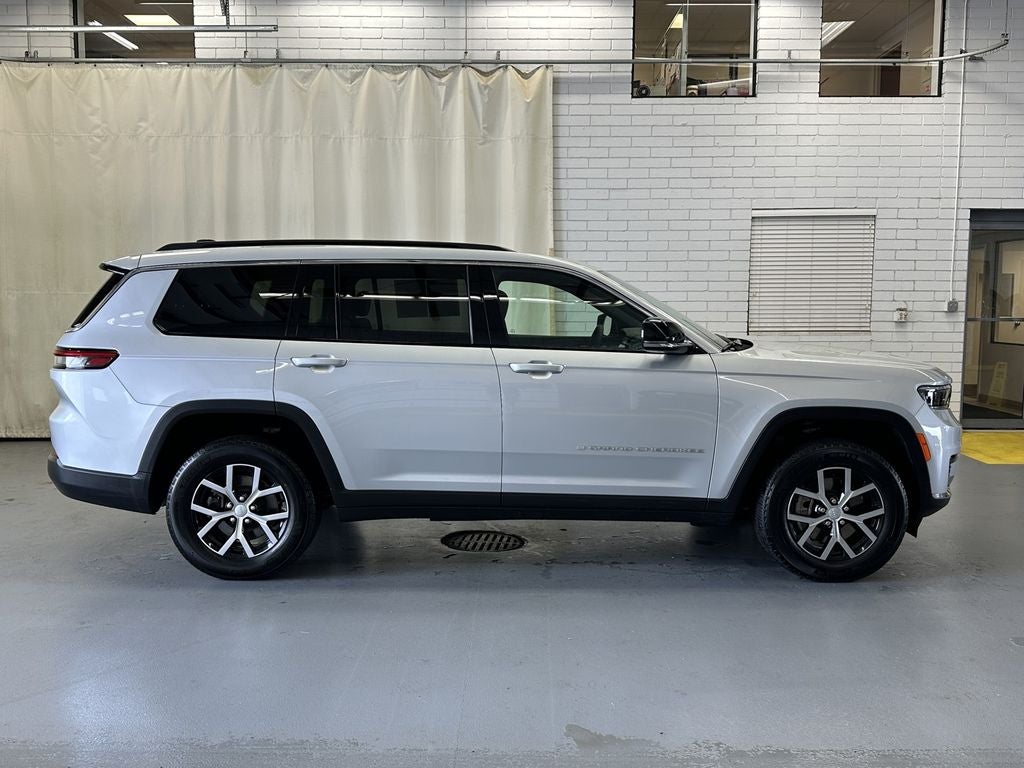 2025 Jeep Grand Cherokee L Limited 4x4