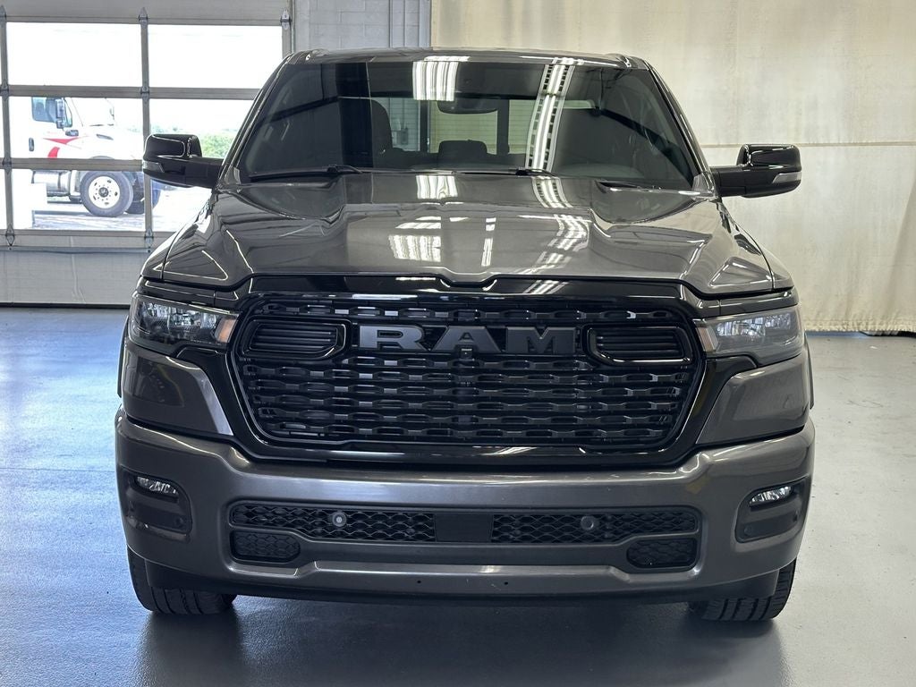 2025 RAM 1500 Big Horn Crew Cab 4x4 5'7" Box