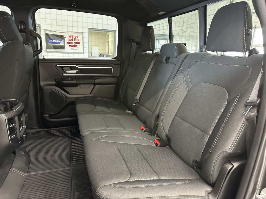2025 RAM 1500 Big Horn Crew Cab 4x4 5'7" Box