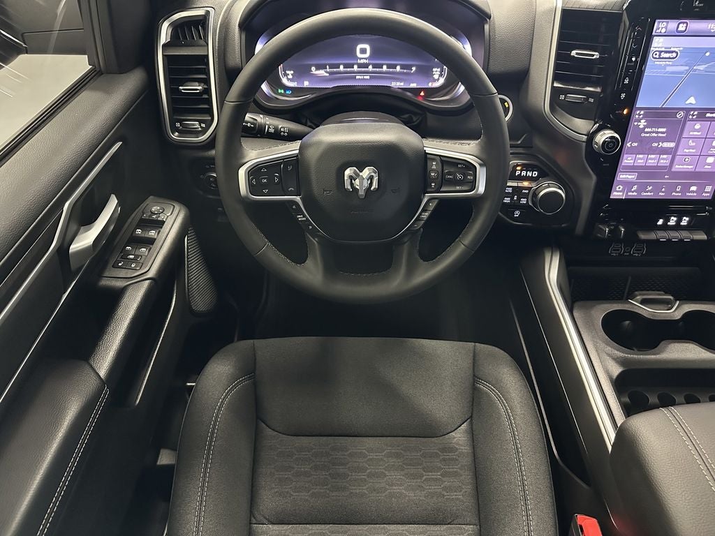 2025 RAM 1500 Big Horn Crew Cab 4x4 5'7" Box