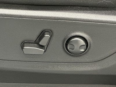 2025 RAM 1500 Big Horn Crew Cab 4x4 5'7" Box