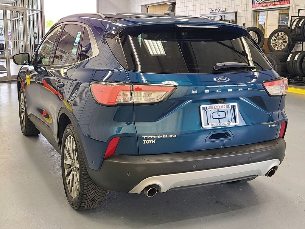 2020 Ford Escape Titanium Hybrid
