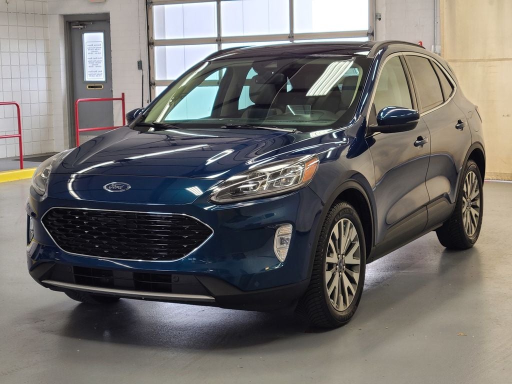 2020 Ford Escape Titanium Hybrid