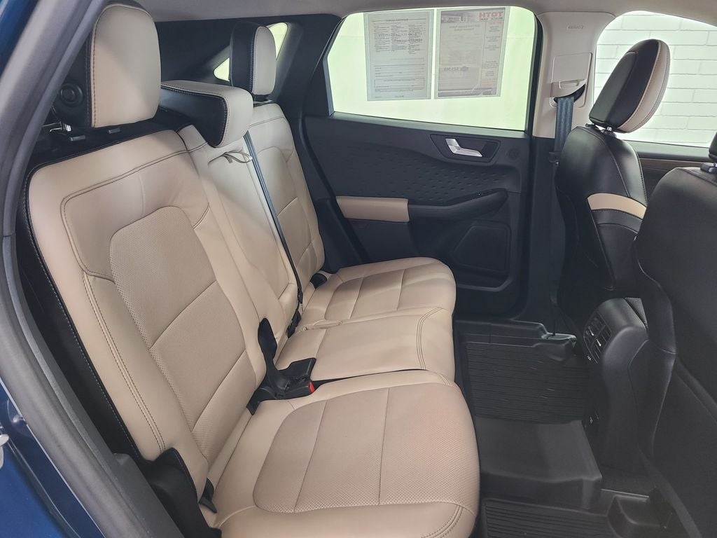 2020 Ford Escape Titanium Hybrid