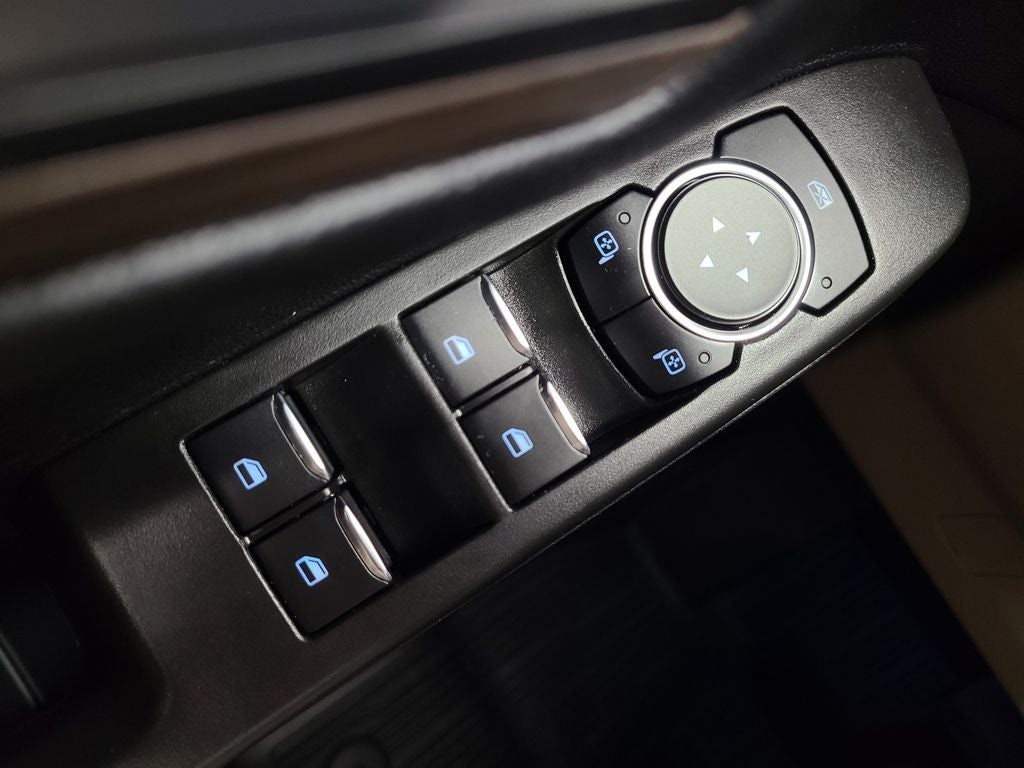 2020 Ford Escape Titanium Hybrid