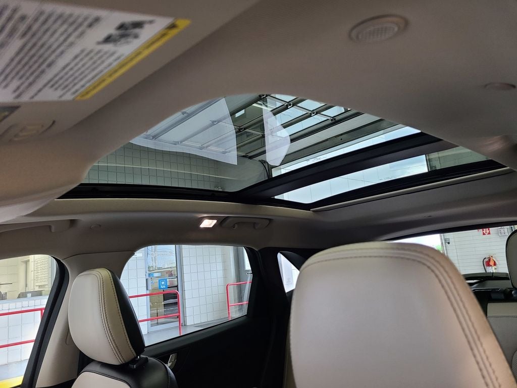 2020 Ford Escape Titanium Hybrid