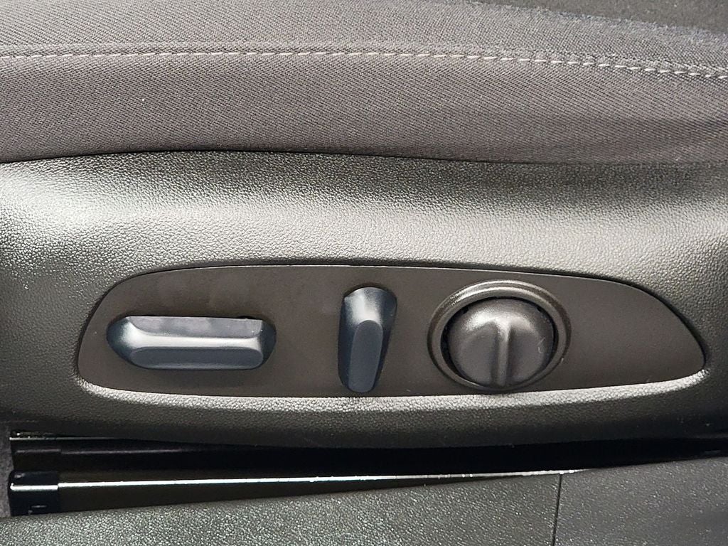 2023 Chevrolet Malibu RS