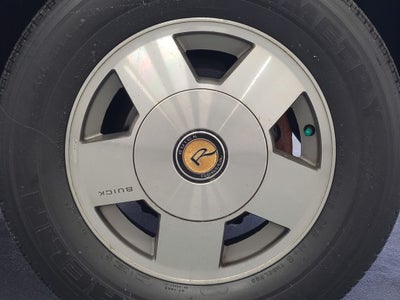 1990 Buick Reatta Base