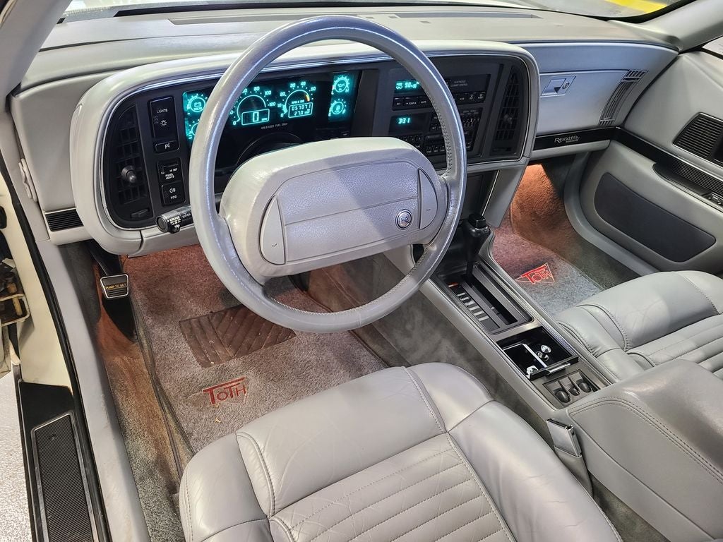 1990 Buick Reatta Base