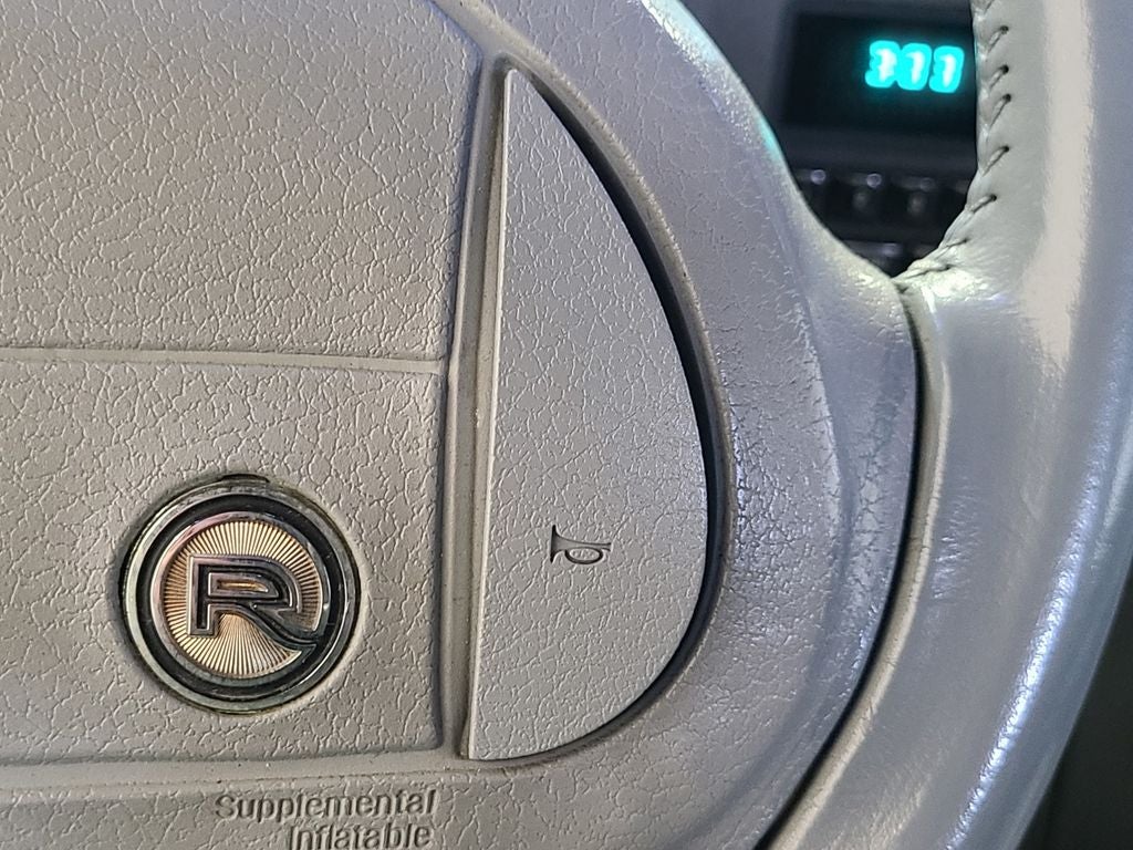 1990 Buick Reatta Base