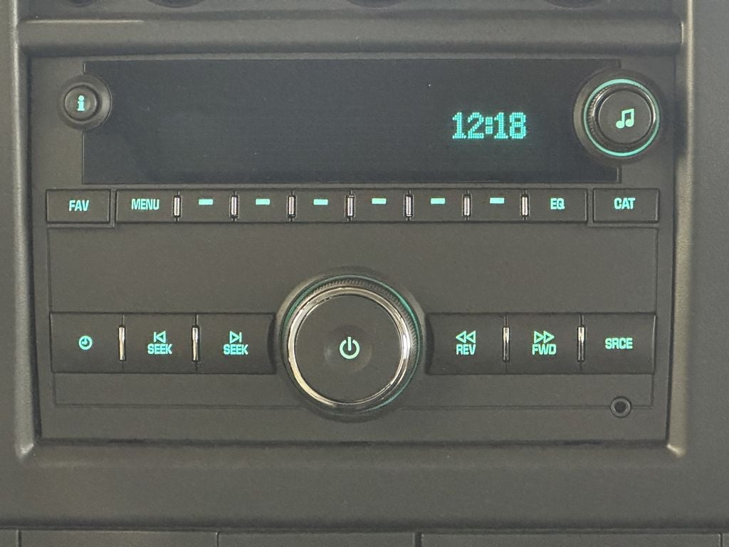 2025 Chevrolet Express Passenger 1LT
