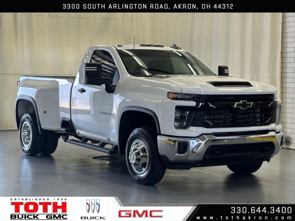 2025 Chevrolet Silverado 3500 HD WT DRW