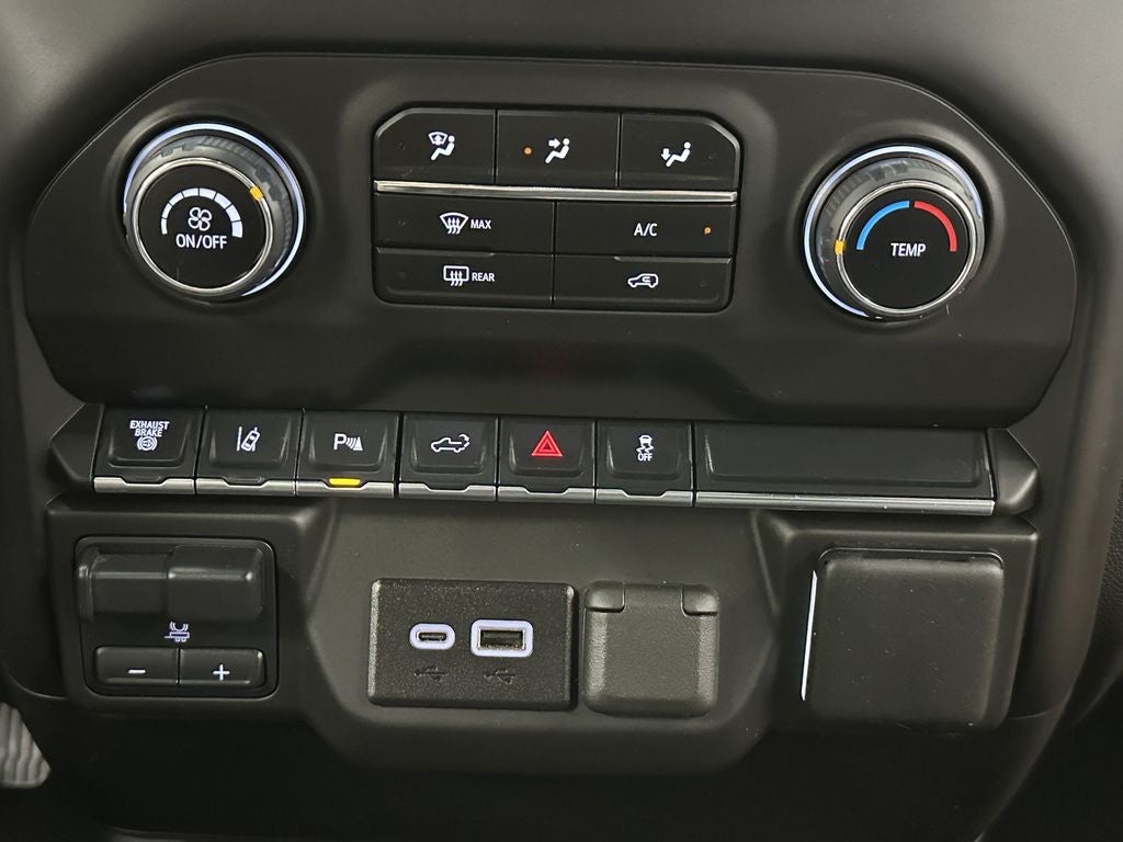 2025 Chevrolet Silverado 3500 HD WT DRW