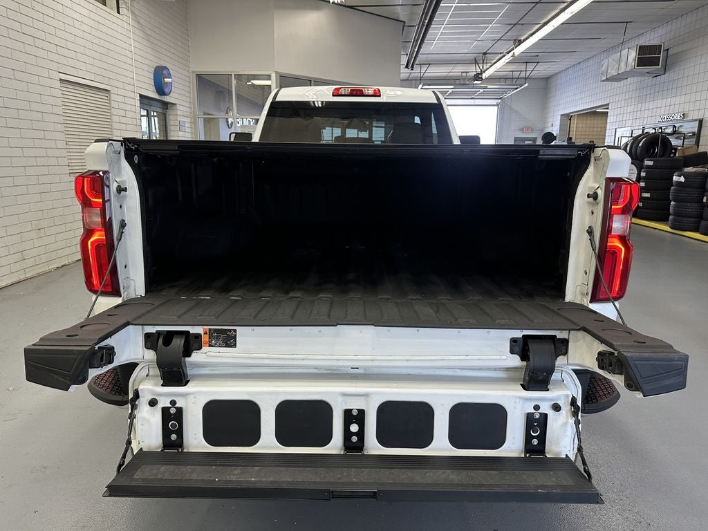 2025 Chevrolet Silverado 3500 HD WT DRW