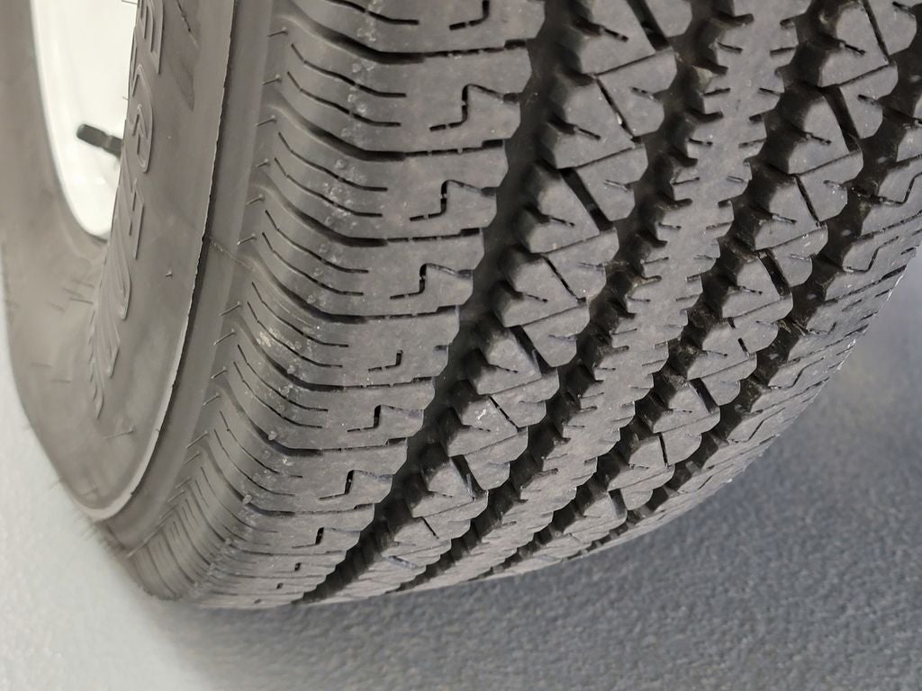 2024 GMC Savana Passenger 3500 LT