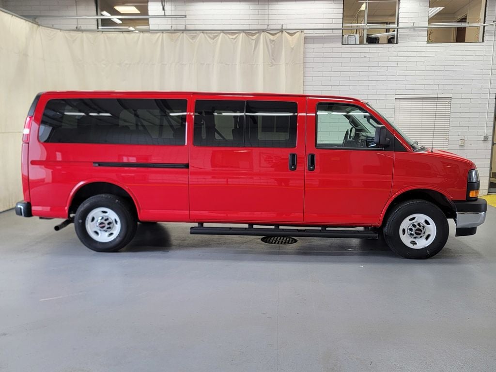 2024 GMC Savana Passenger 3500 LT