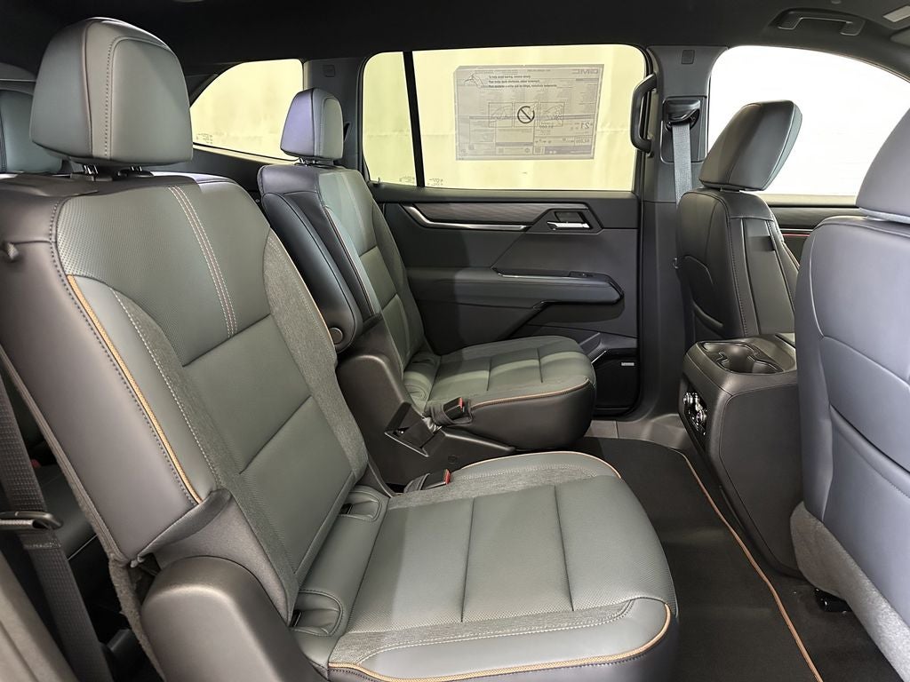 2027 GMC Acadia AT4