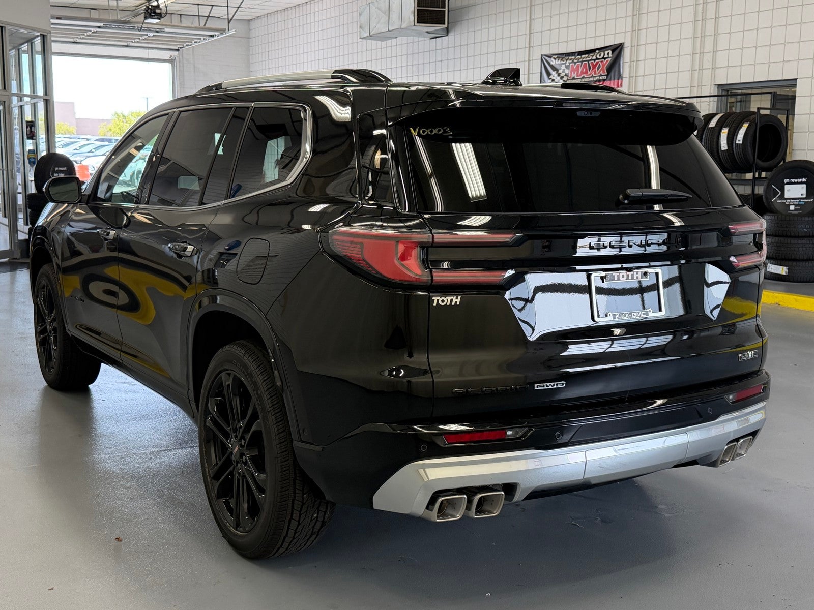 2027 GMC Acadia Denali