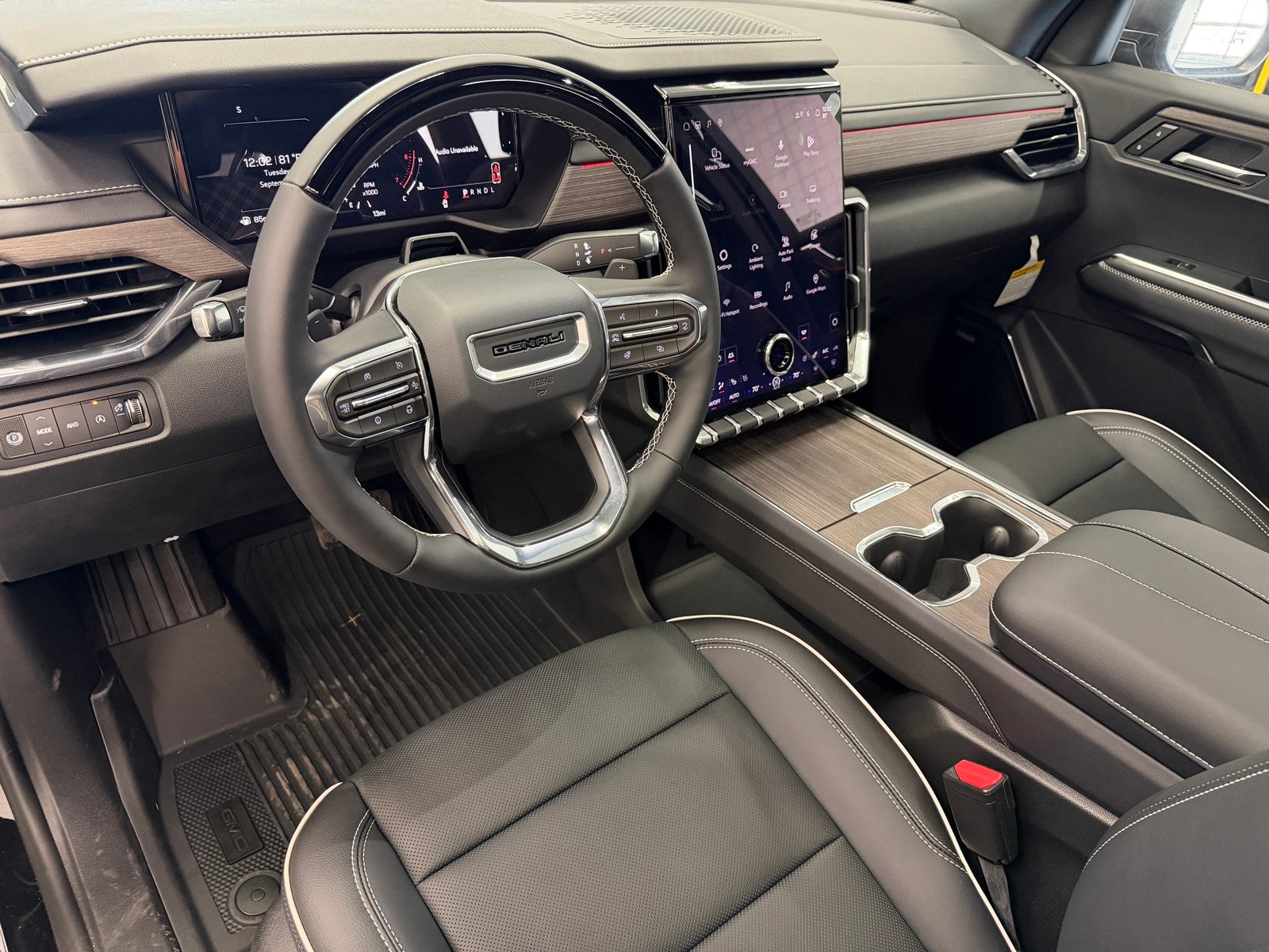 2027 GMC Acadia Denali