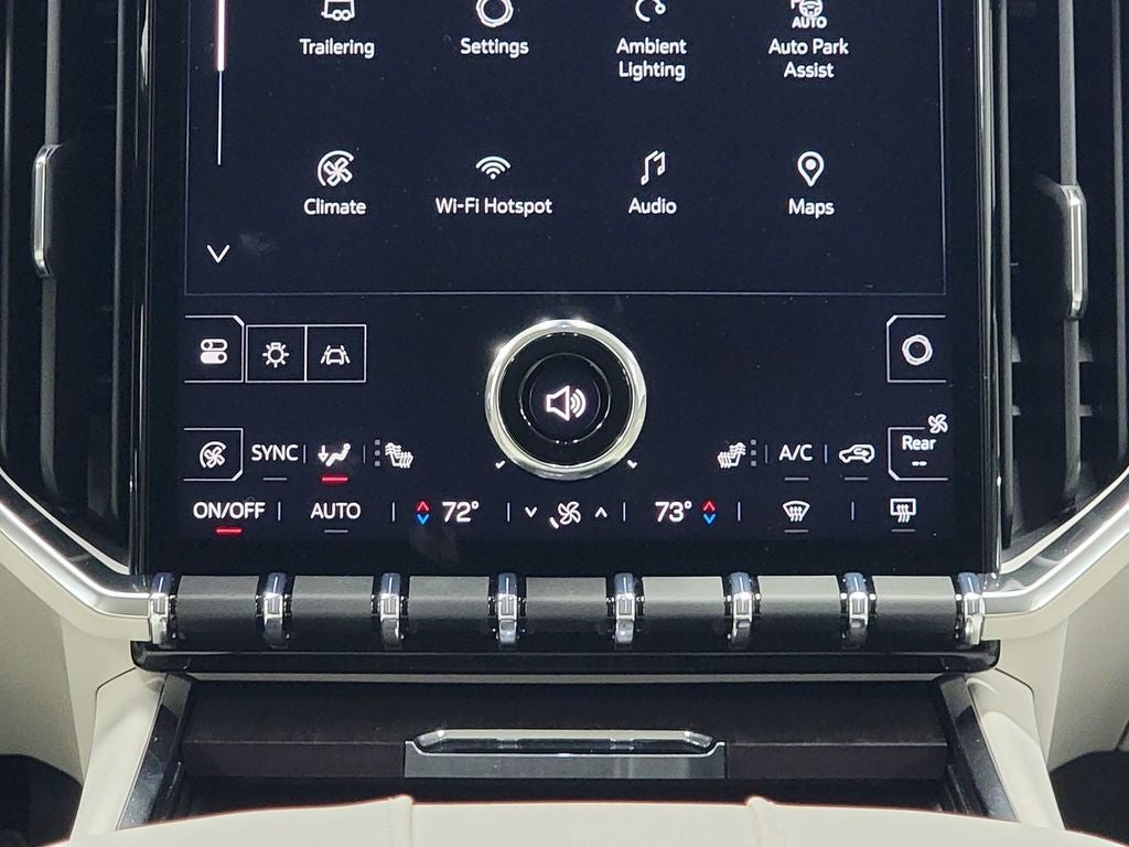 2025 GMC Acadia Denali