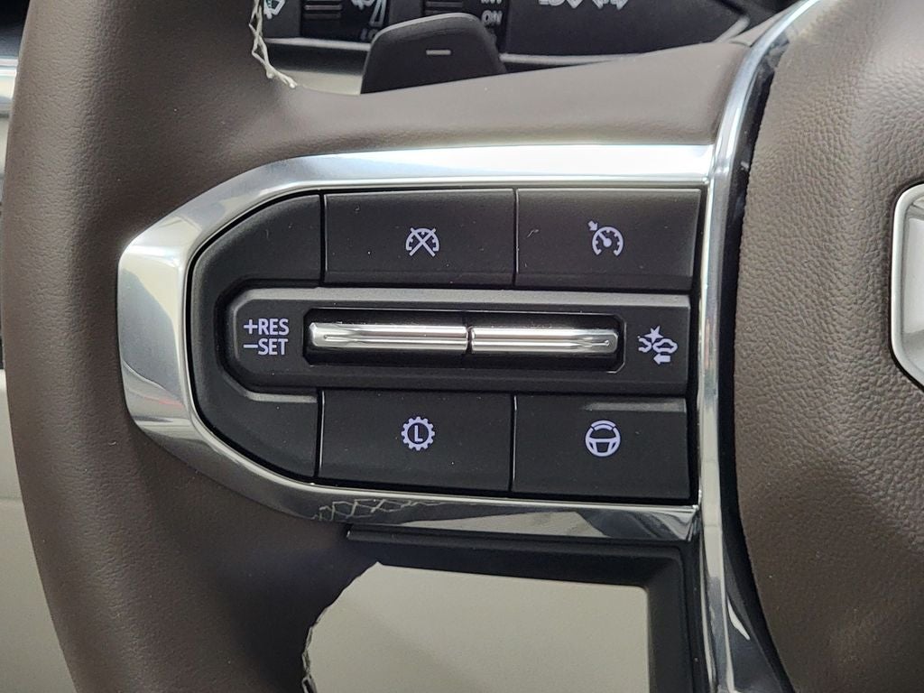 2025 GMC Acadia Denali