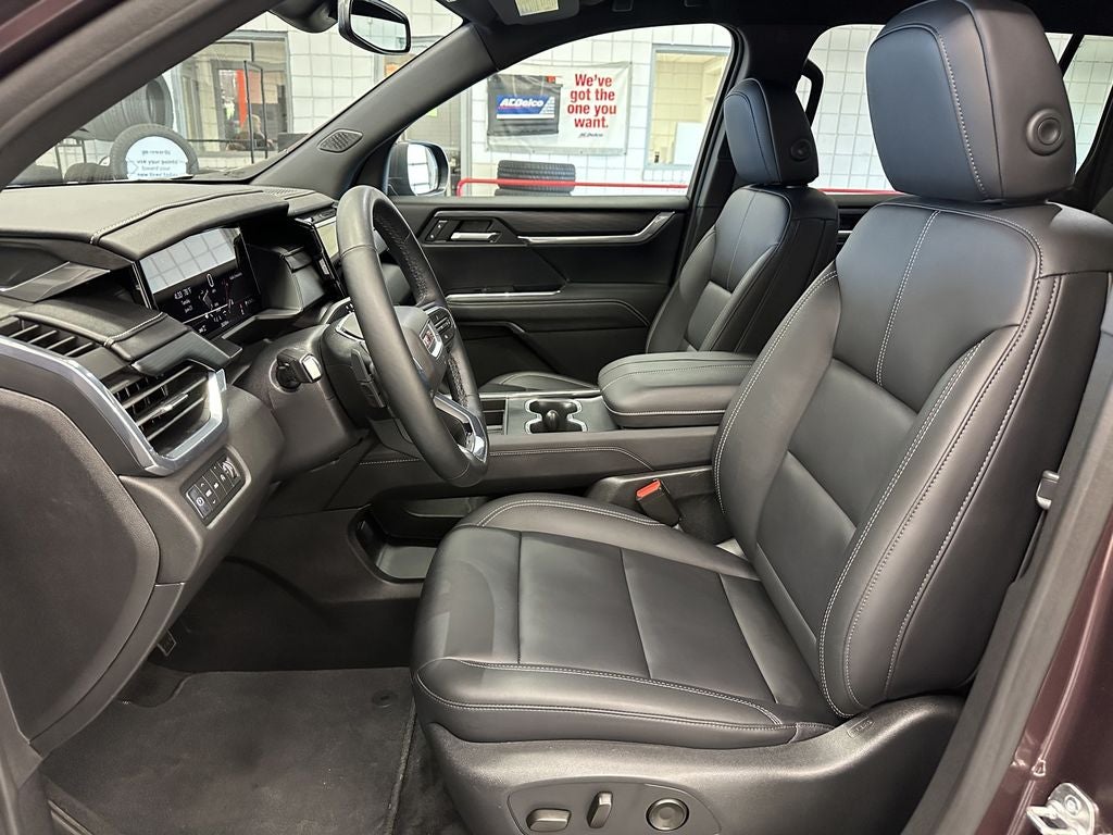 2024 GMC Acadia Elevation