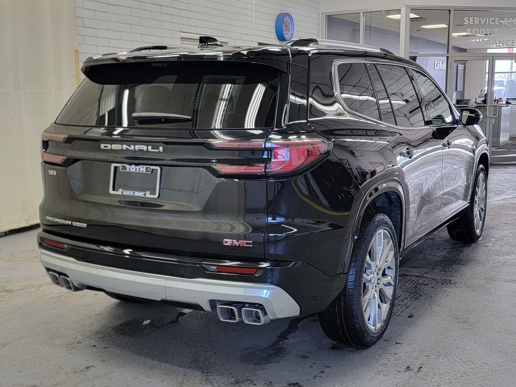 2026 GMC Acadia Denali