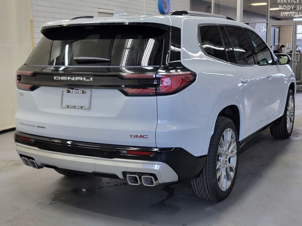 2026 GMC Acadia Denali