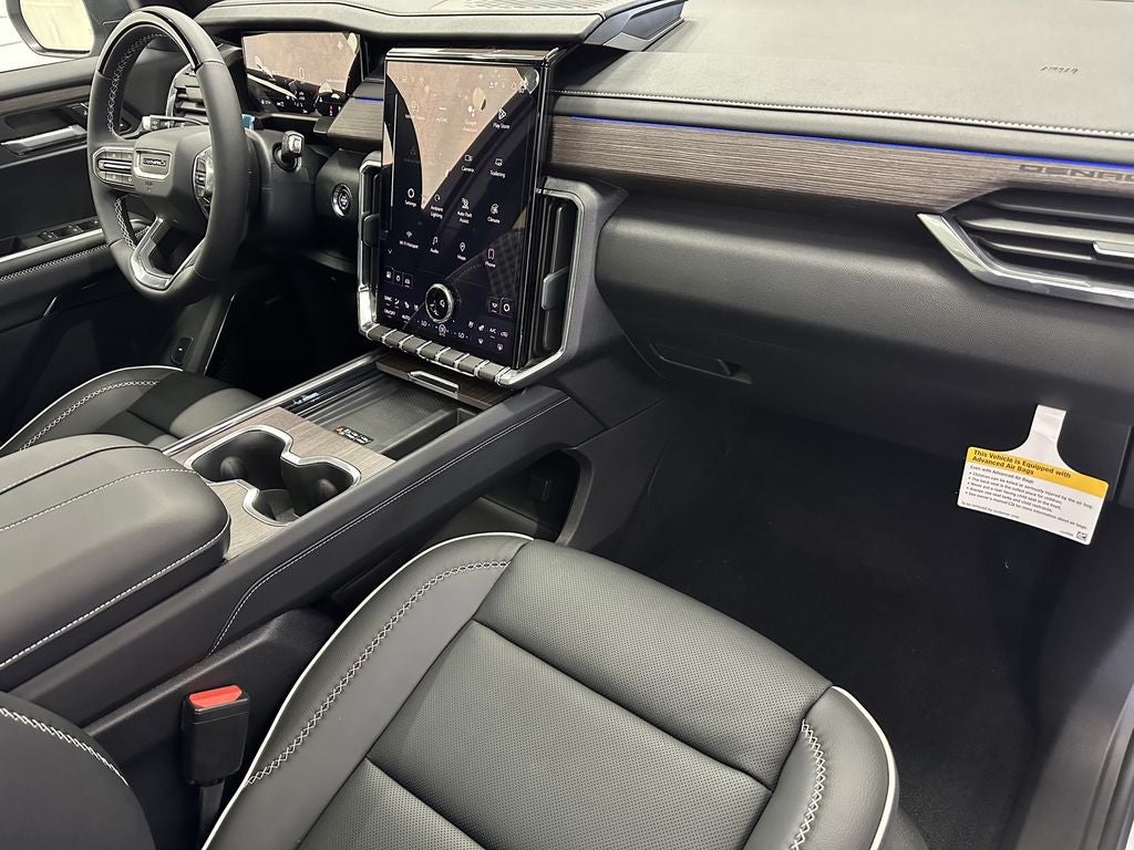 2026 GMC Acadia Denali - Photo 24