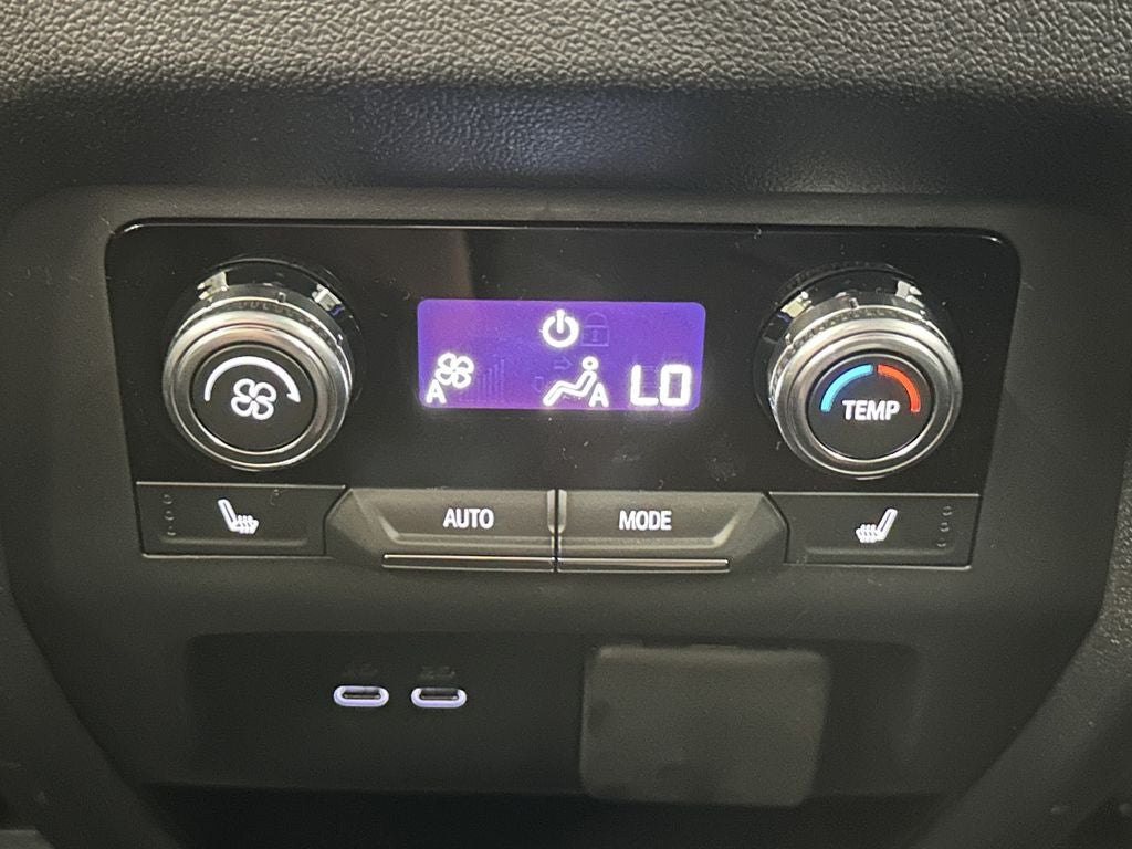 2026 GMC Acadia Denali - Photo 26