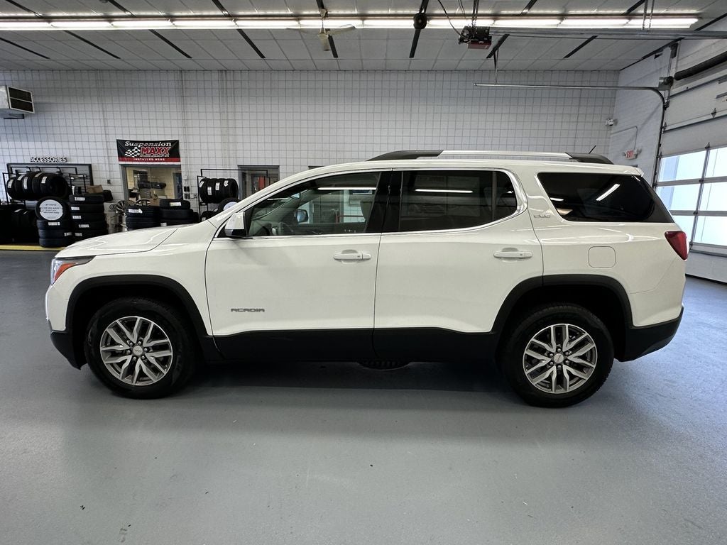 2017 GMC Acadia SLE
