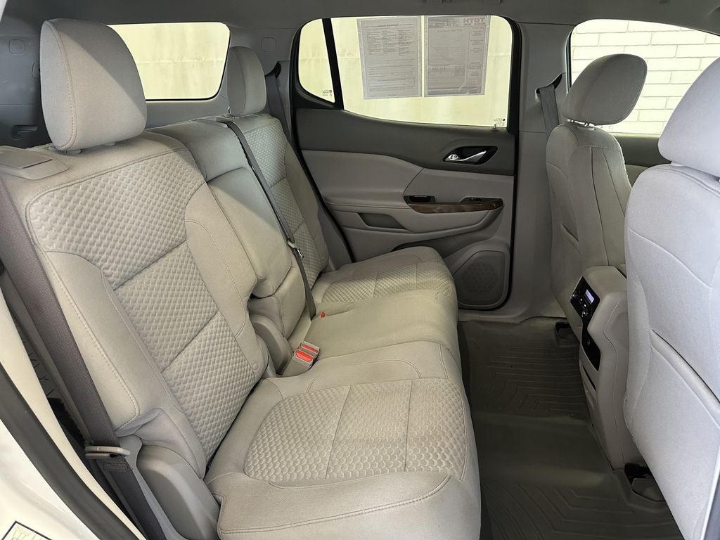 2017 GMC Acadia SLE