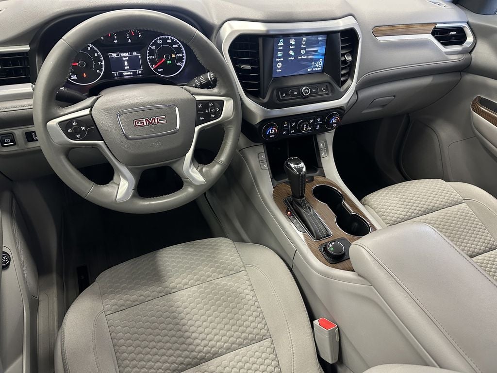 2017 GMC Acadia SLE