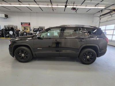 2023 GMC Acadia AT4