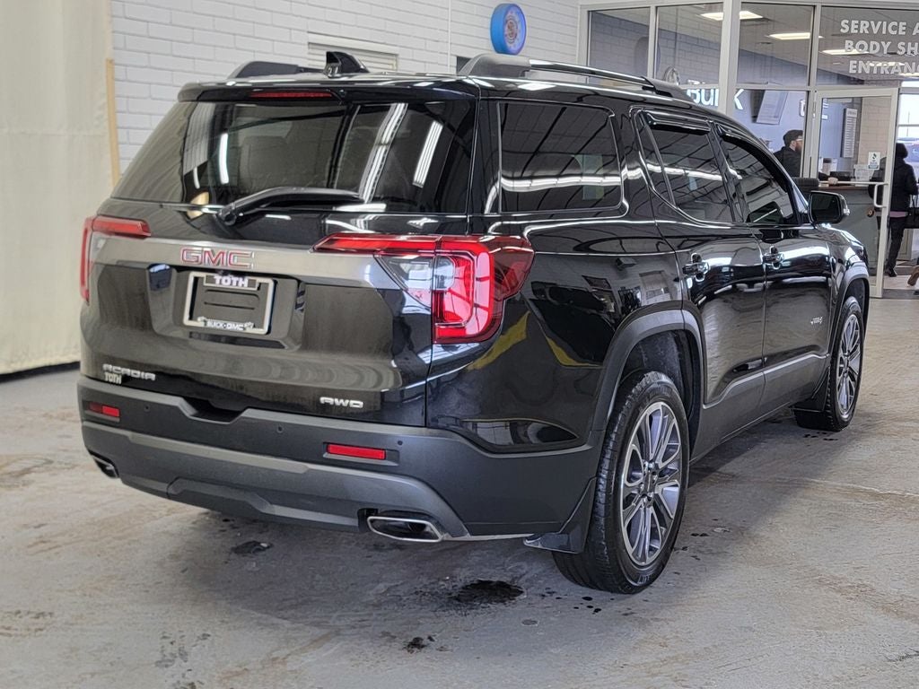2020 GMC Acadia AT4