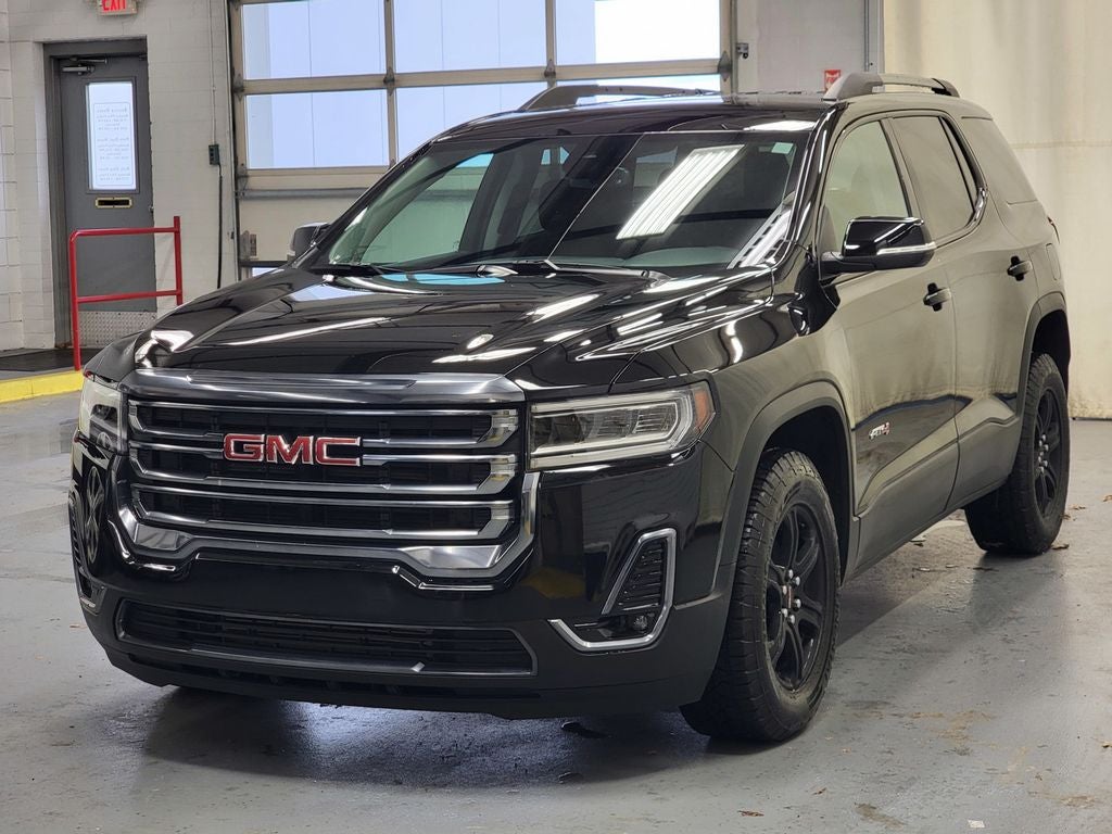 2023 GMC Acadia AT4