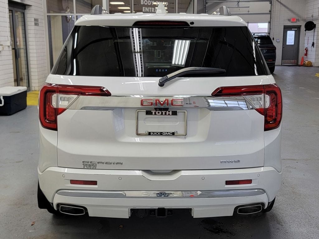 2021 GMC Acadia Denali