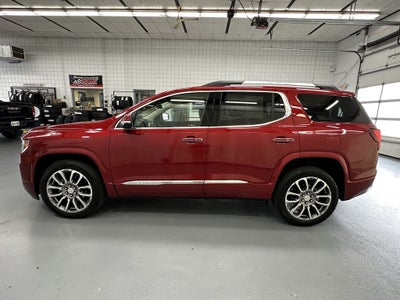 2023 GMC Acadia Denali