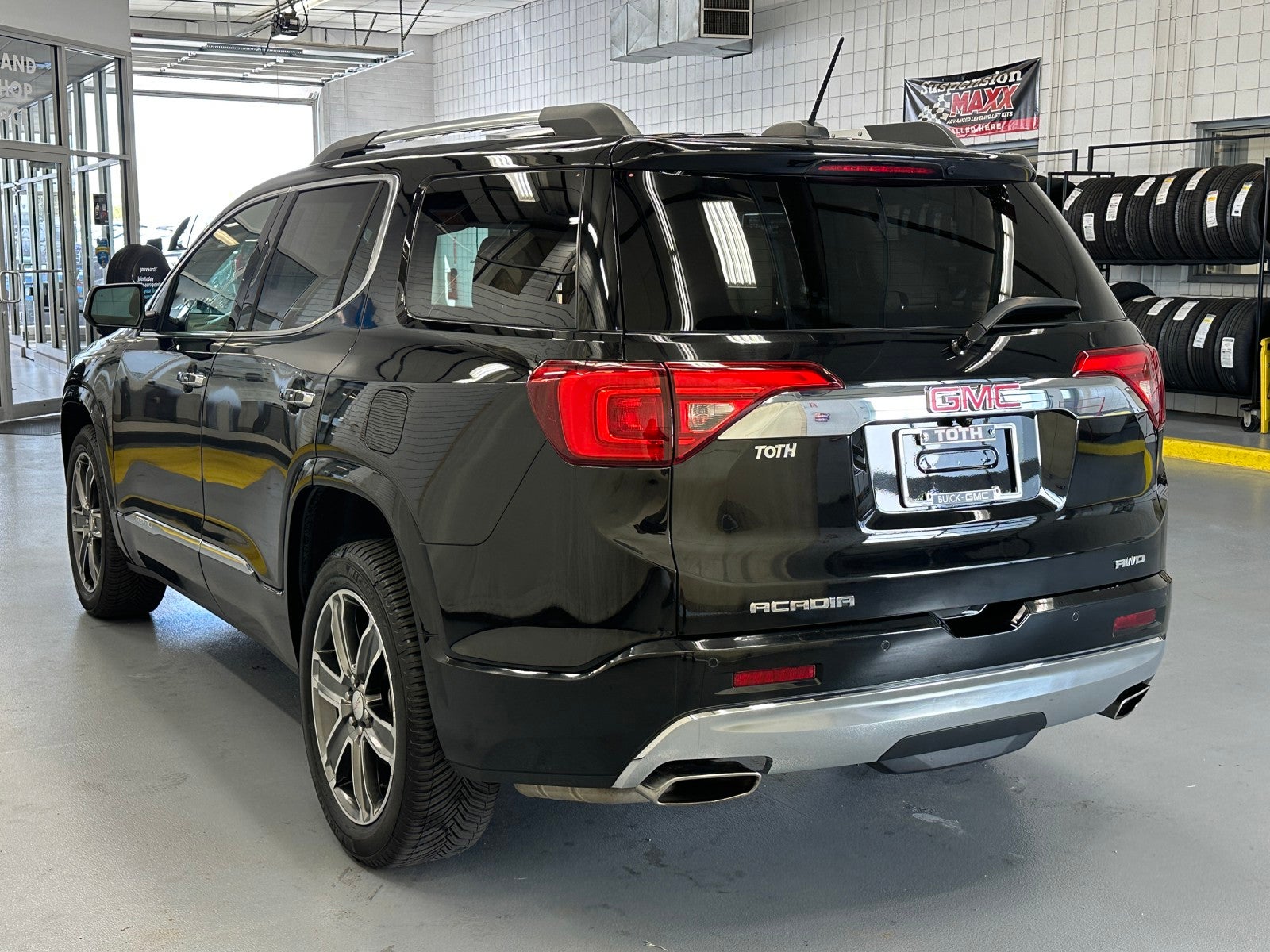 2018 GMC Acadia Denali