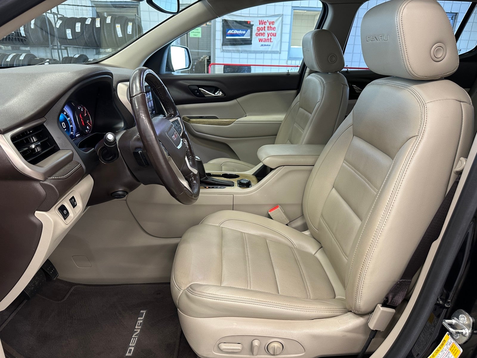 2018 GMC Acadia Denali