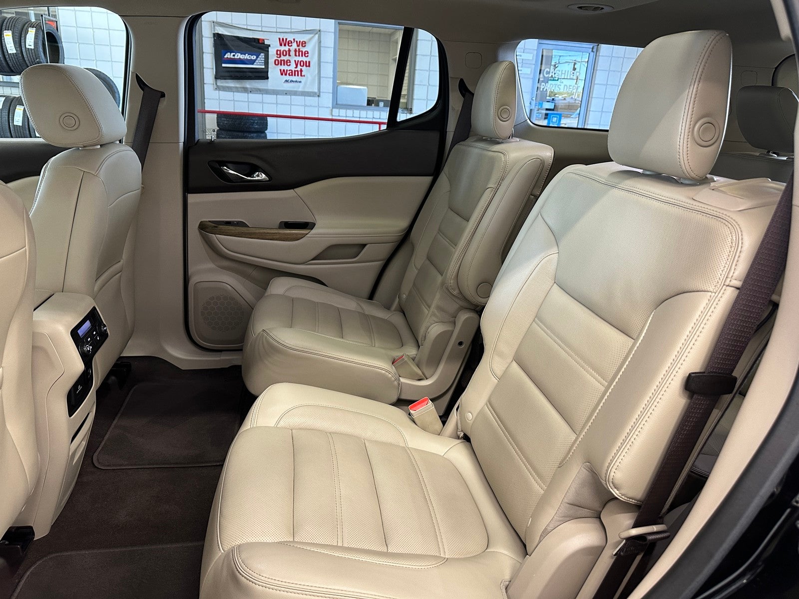 2018 GMC Acadia Denali