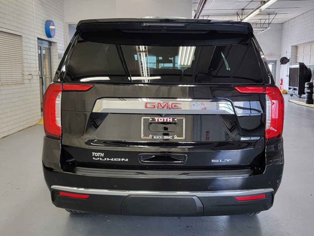 2021 GMC Yukon SLT