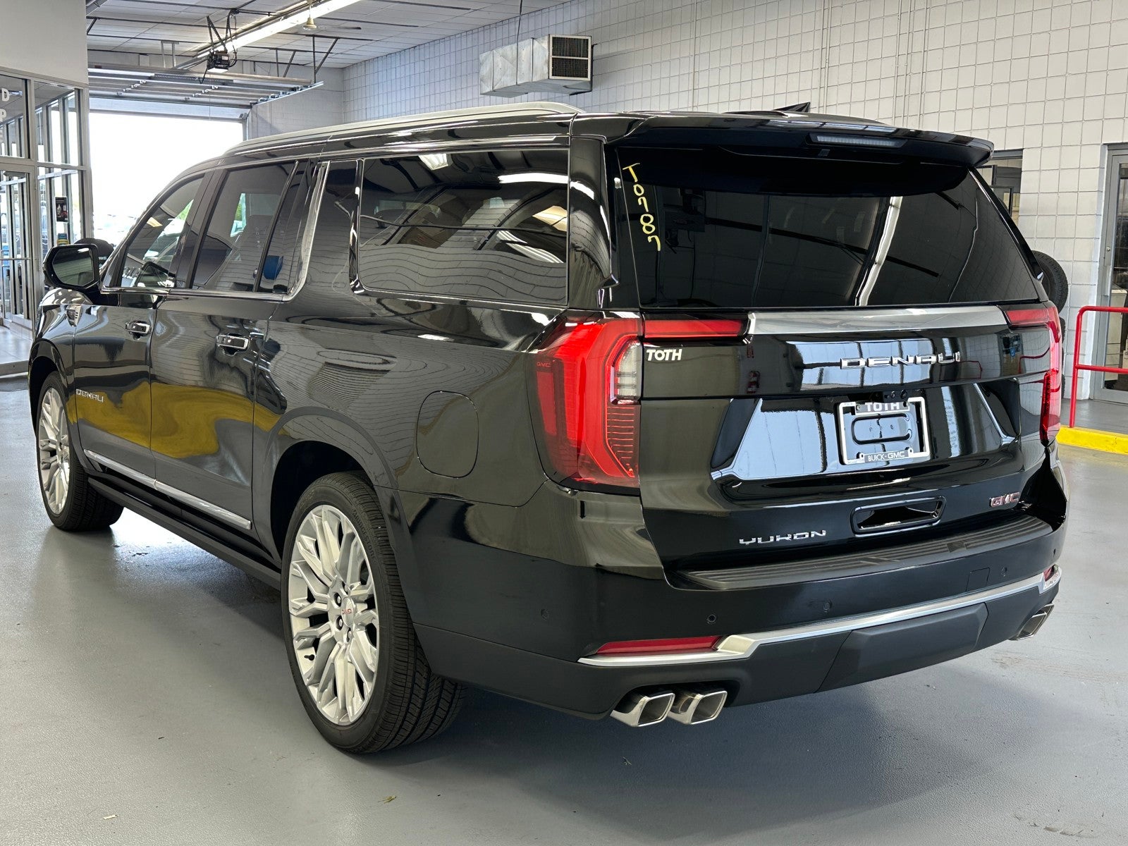 2026 GMC Yukon XL Denali