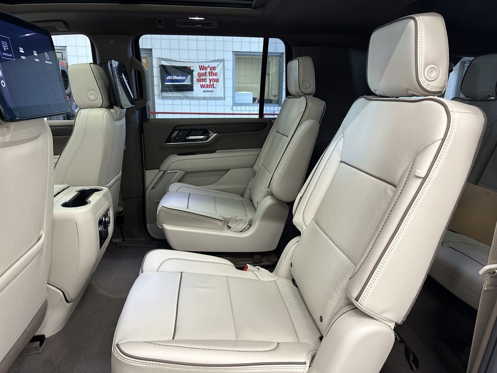 2026 GMC Yukon XL Denali - Photo 22