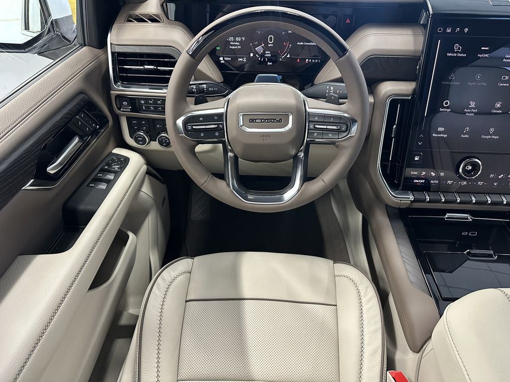 2026 GMC Yukon XL Denali - Photo 32