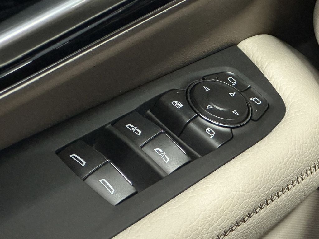 2026 GMC Yukon XL Denali - Photo 36