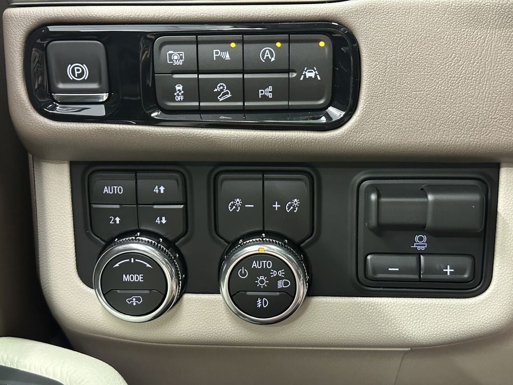 2026 GMC Yukon XL Denali - Photo 40