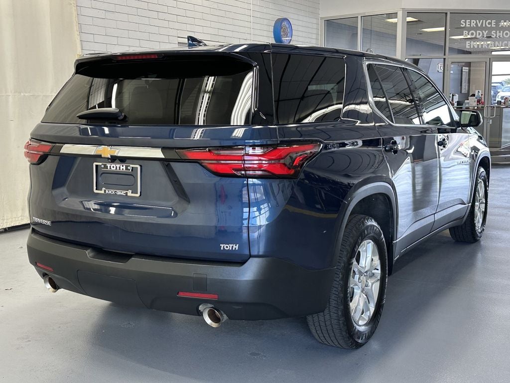 2022 Chevrolet Traverse LS